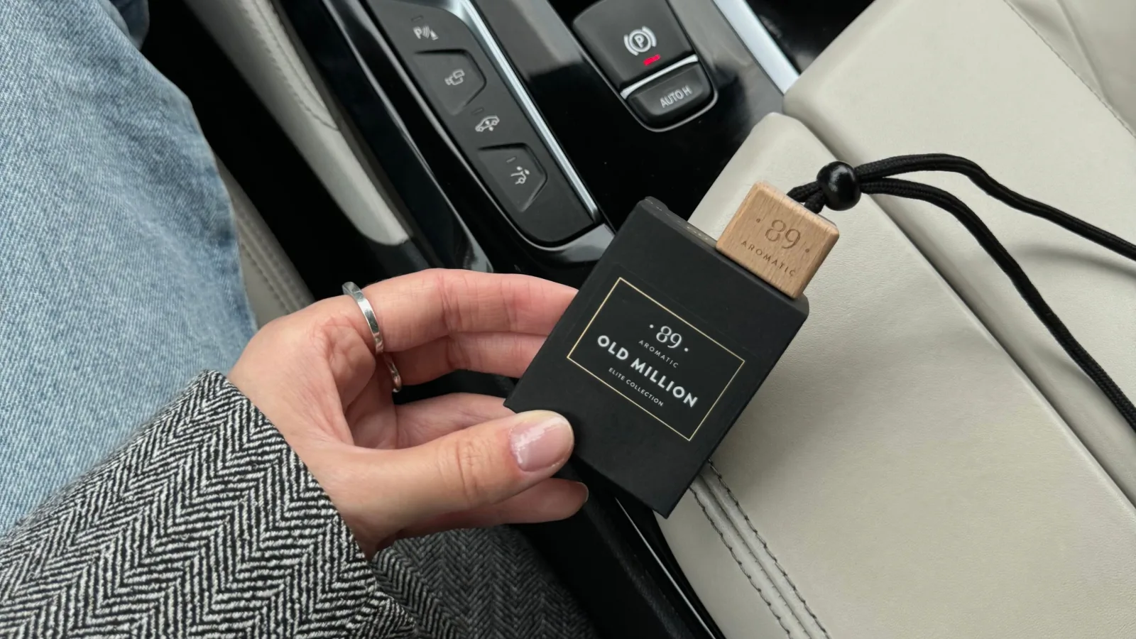 Come sono cambiati i profumi per auto e cosa ci aspettiamo da loro oggi?